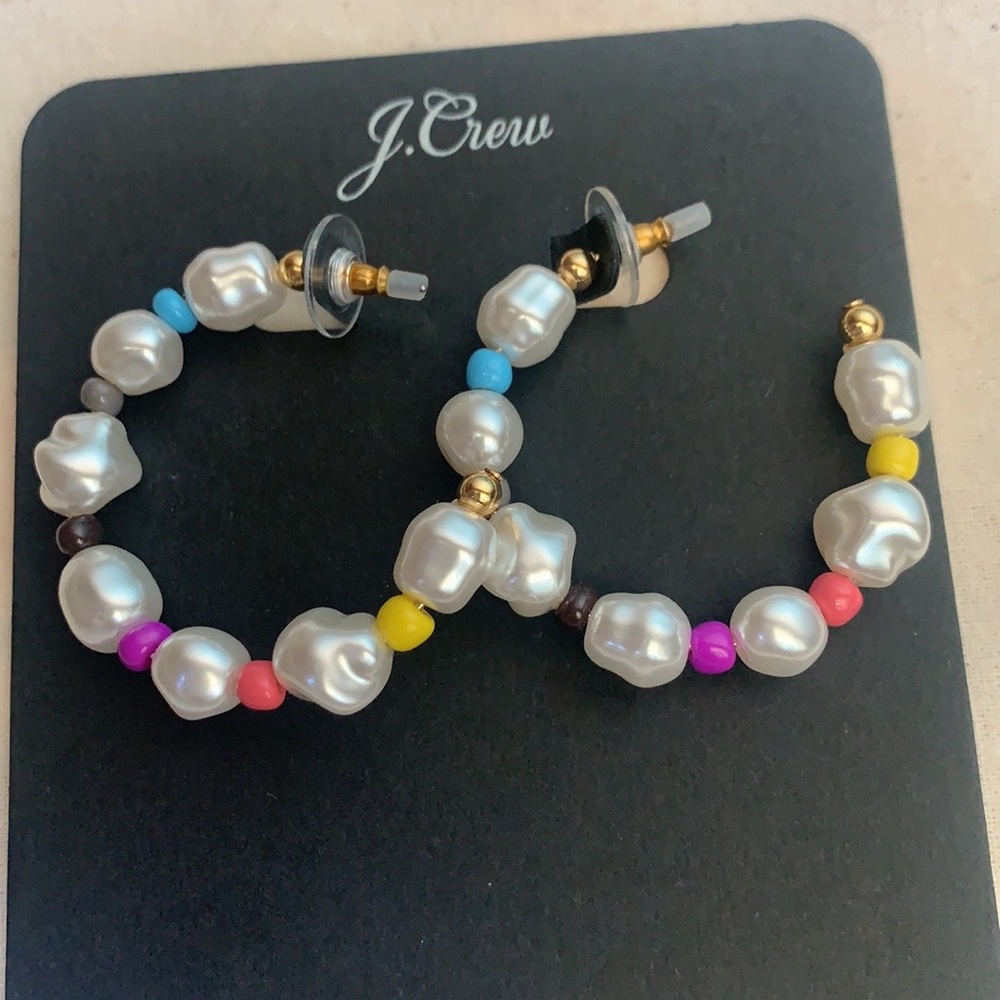 NWT J.Crew Rainbow pop pearl hoop earrings